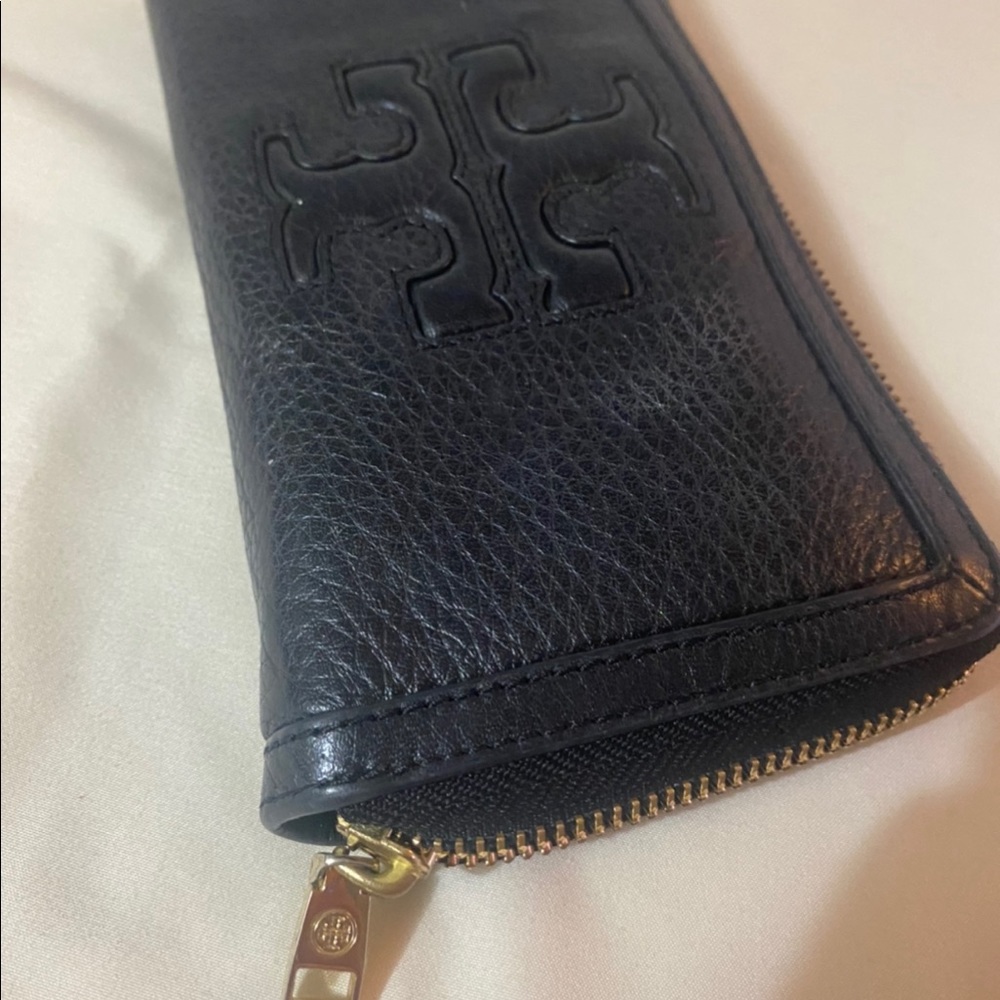 Tory Burch wallet